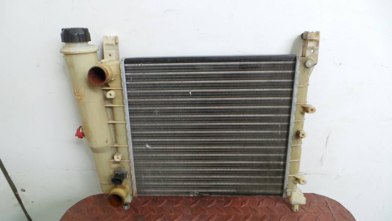 Radiador de água FIAT Uno (146_)