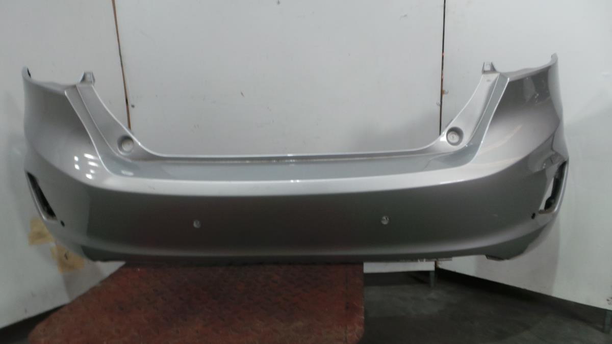 Pára-choques trás FORD Fiesta VII Van