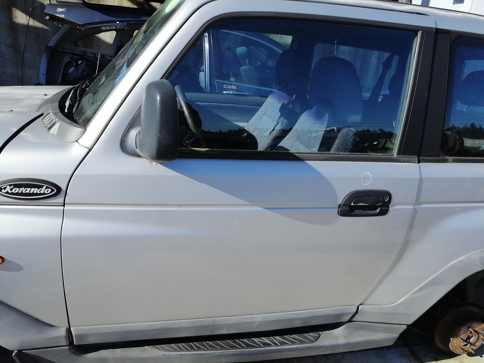 Left front Door SSANGYONG Korando (KJ)