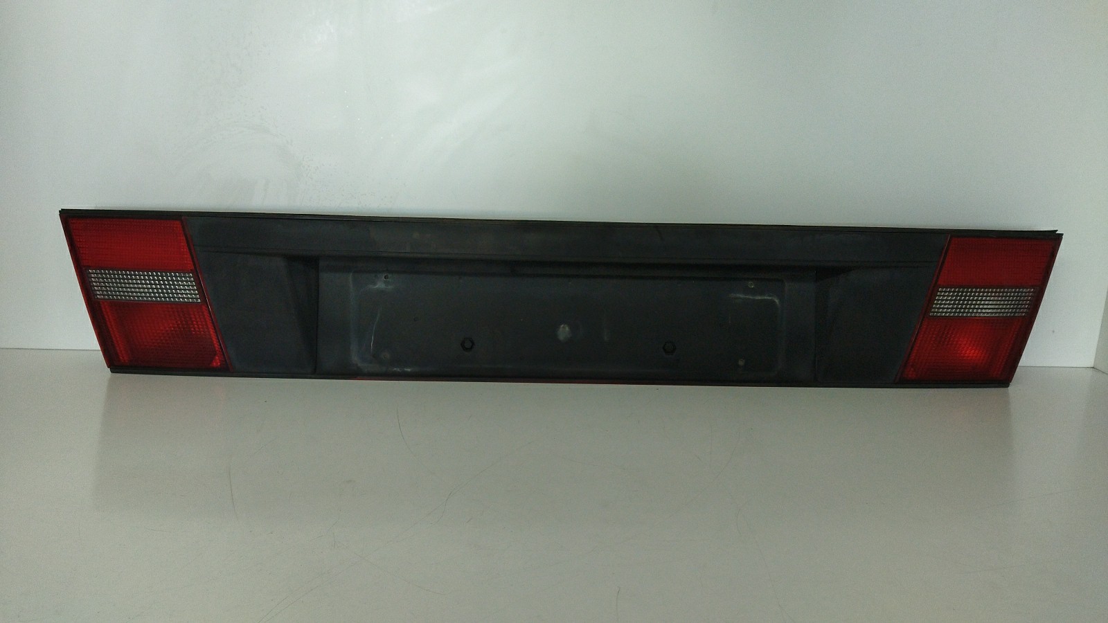 Farolim da mala direito LANCIA Delta II (836_)