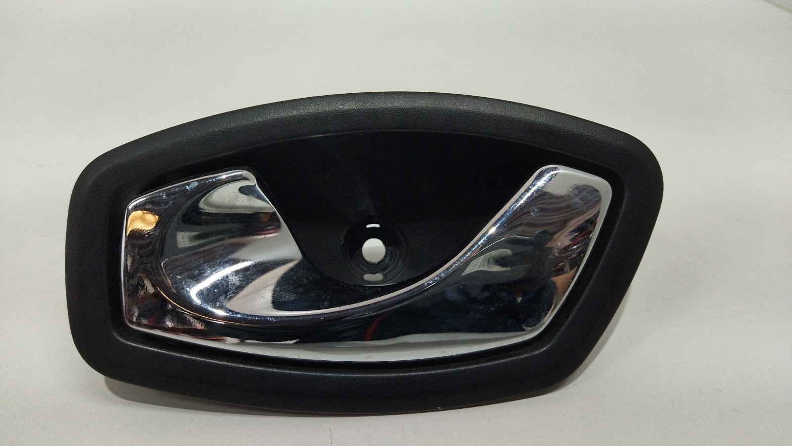 Puxador interior porta frente esquerdo RENAULT Megane III (BZ0_)