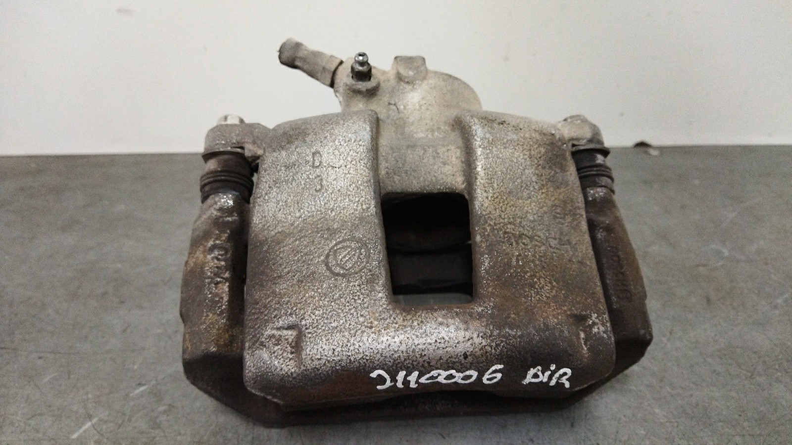 Bomba dos travões Frente Direita LANCIA Delta III (844_)