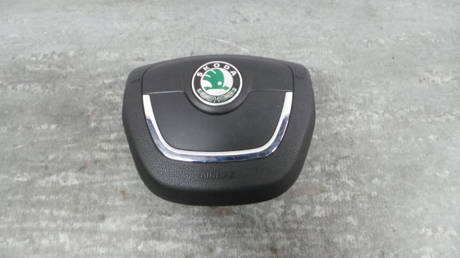 Airbag do volante SKODA Octavia II Hatchback (1Z3)