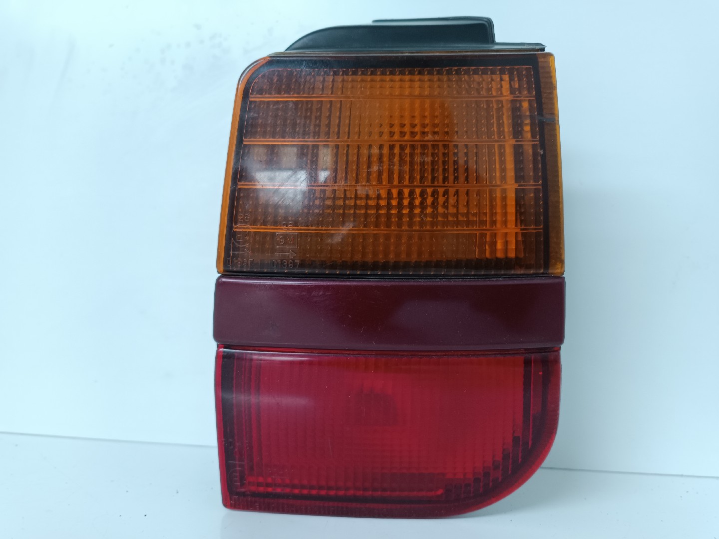 Farolim direito MITSUBISHI Space Wagon (N3_W, N4_W)