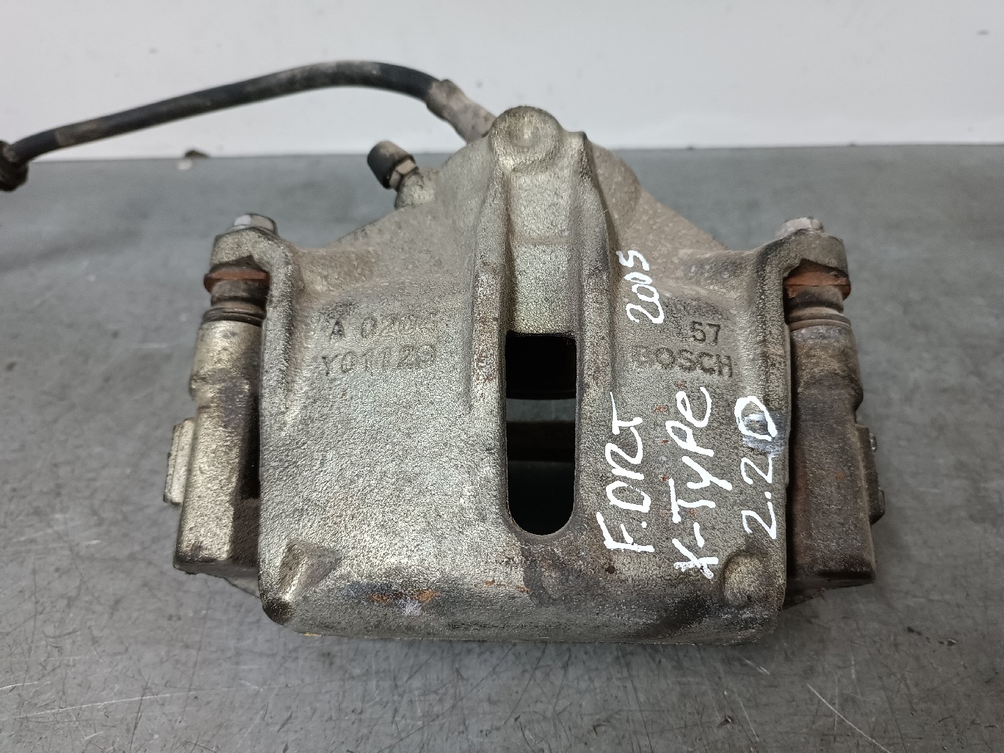 Bomba dos travões Frente Direita JAGUAR X-Type (X400)