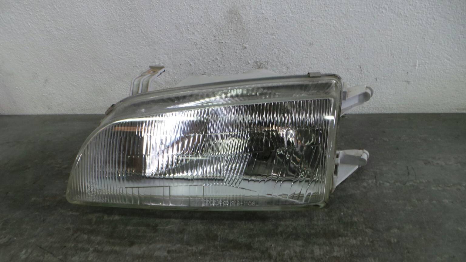 Left Headlight SUZUKI Swift II (EA, MA)