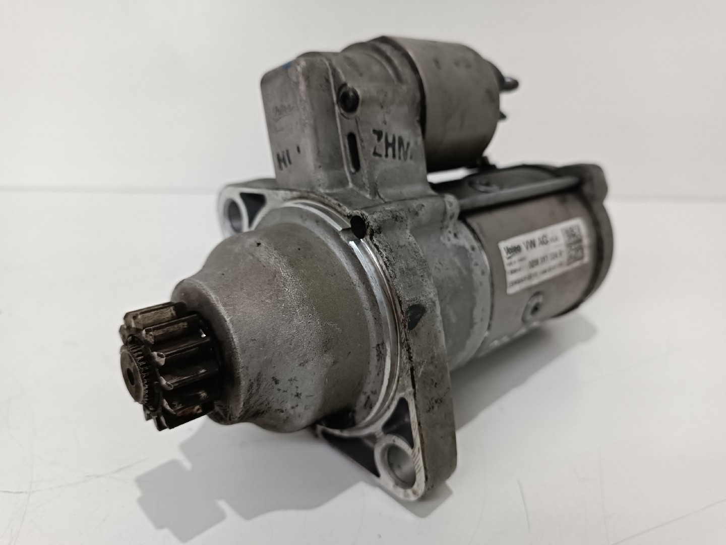 Starter Motor VOLKSWAGEN Passat (3G2, CB2)