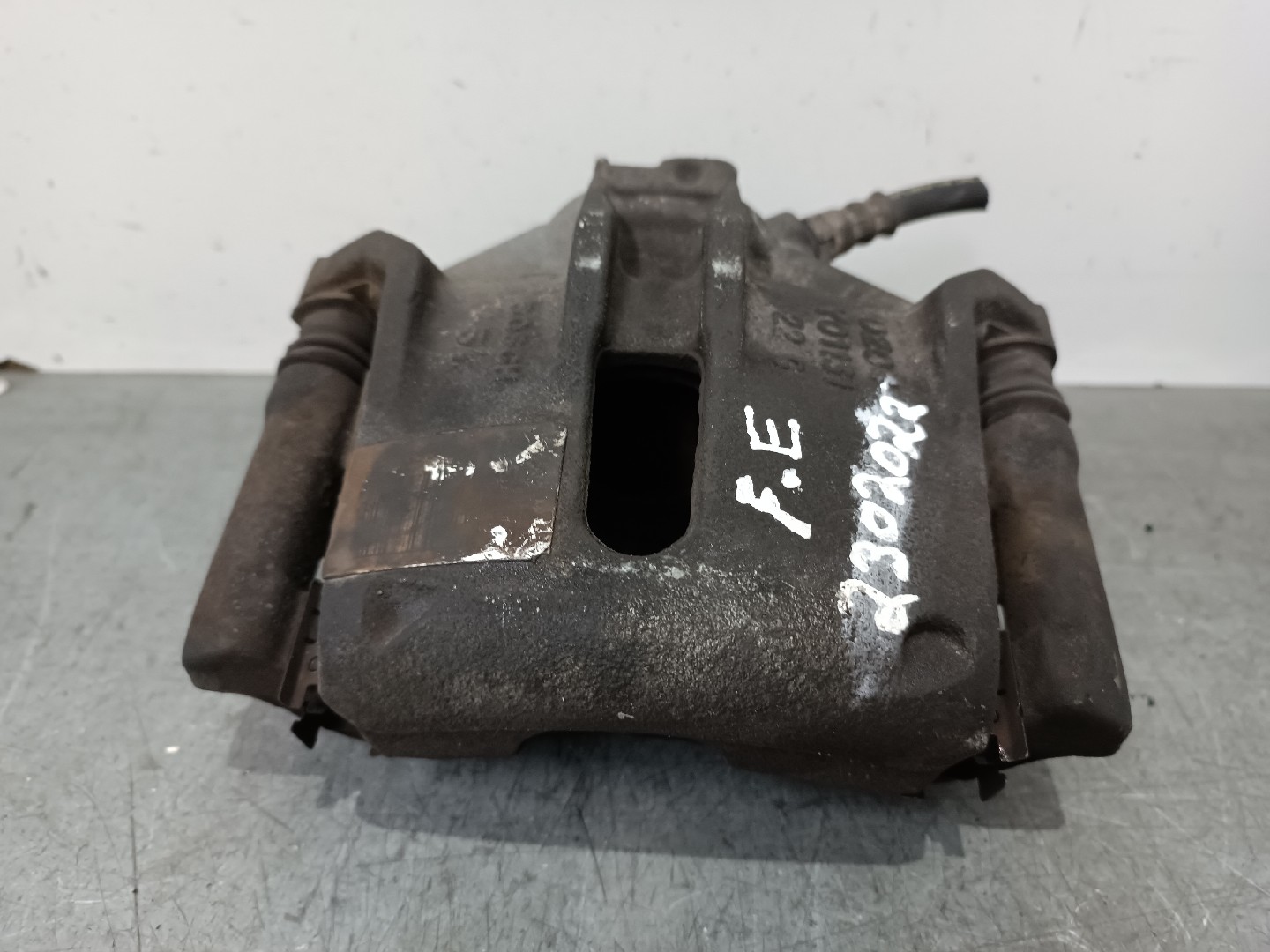 Bomba dos travões Frente Esquerda PEUGEOT 2008 I (CU_)