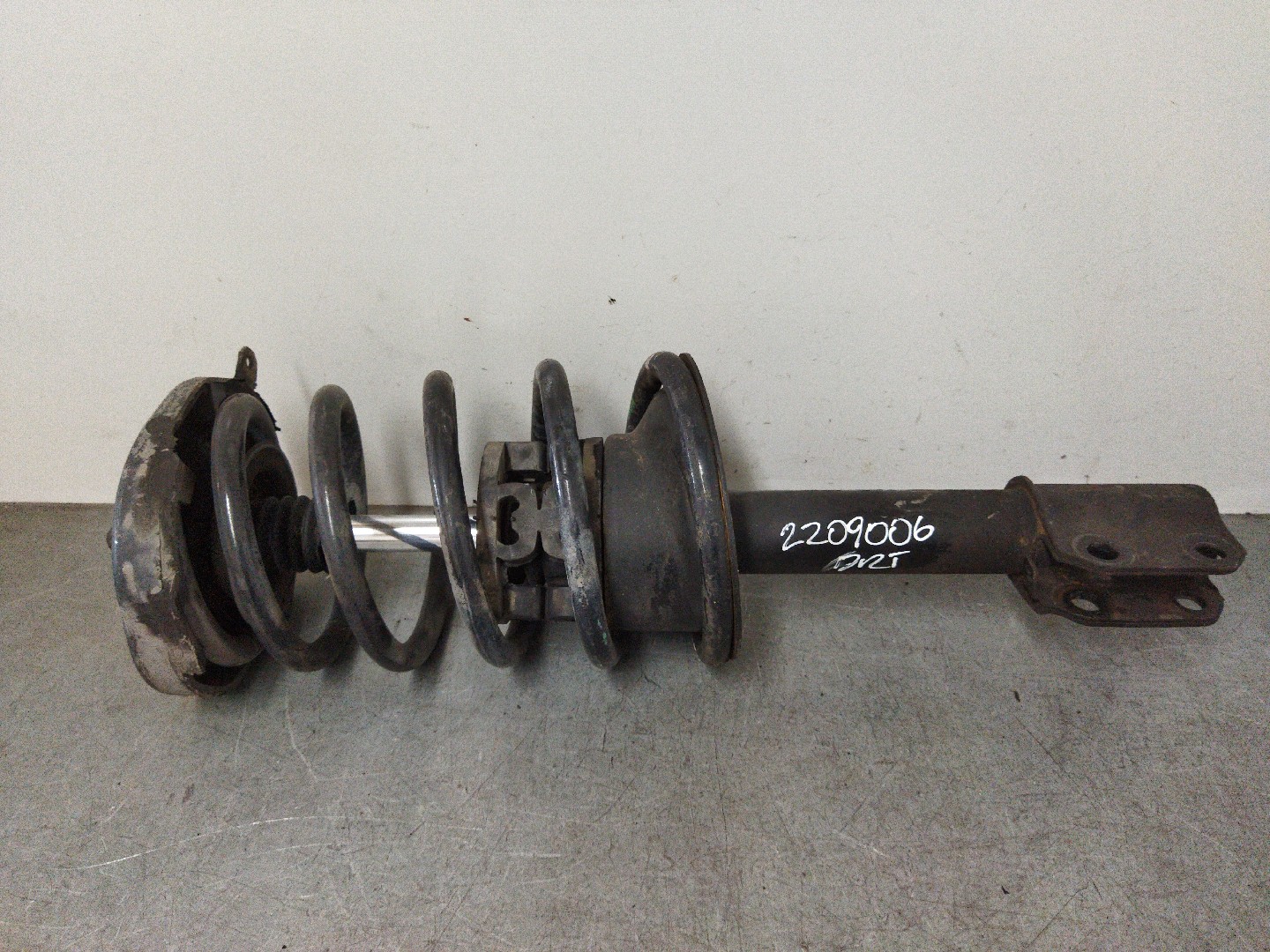 Right Front Shock Absorber RENAULT Megane Scénic (JA0/1_) Imagem-0
