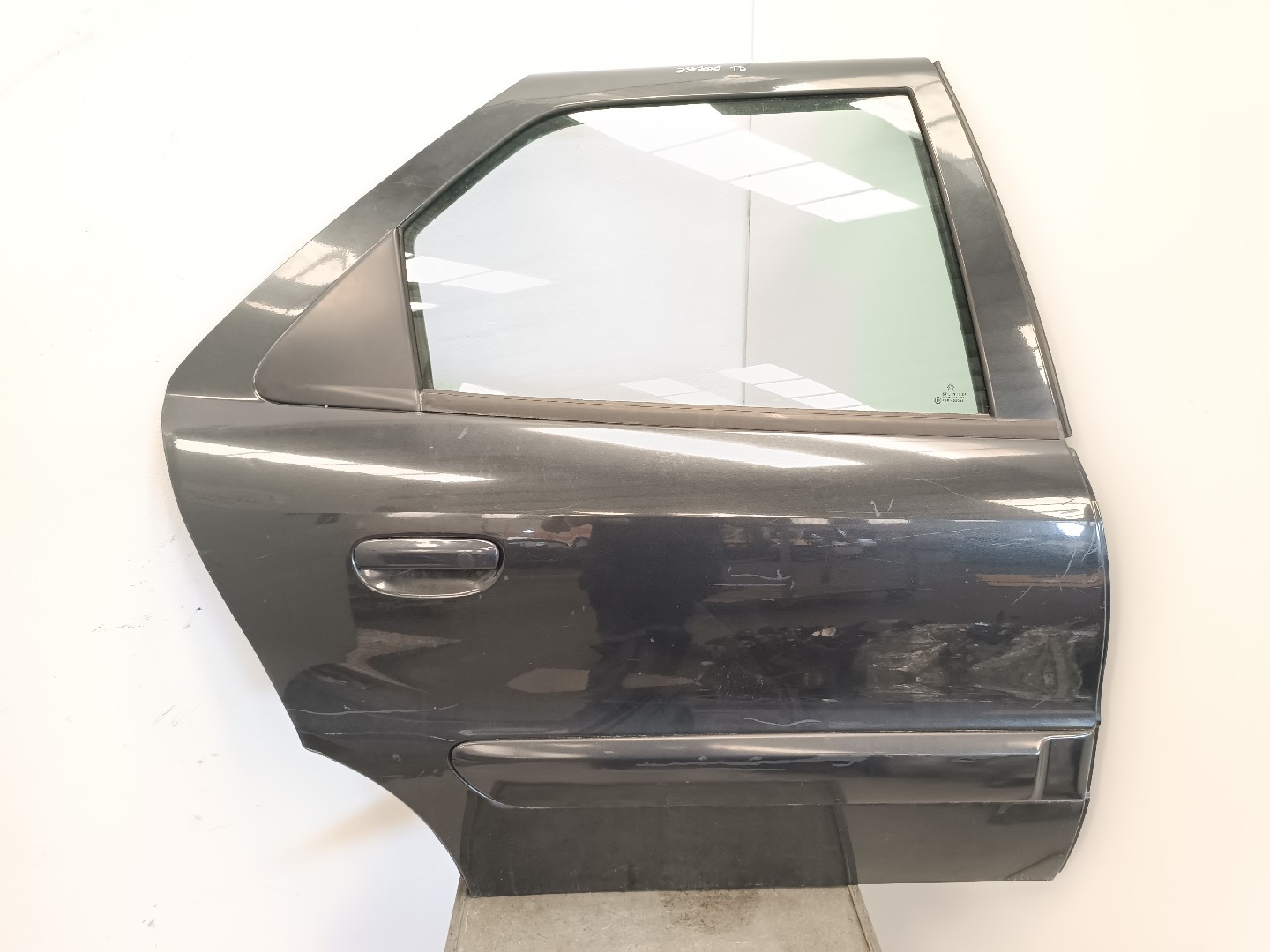 Porta trás direita CITROËN XSara Break (N2) Imagem-0