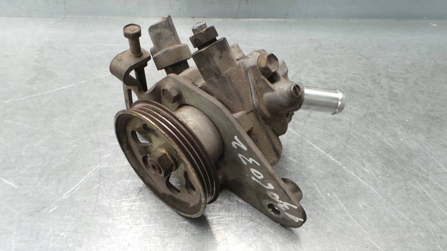 Bomba de direção DAIHATSU Charade IV (G200, G202)