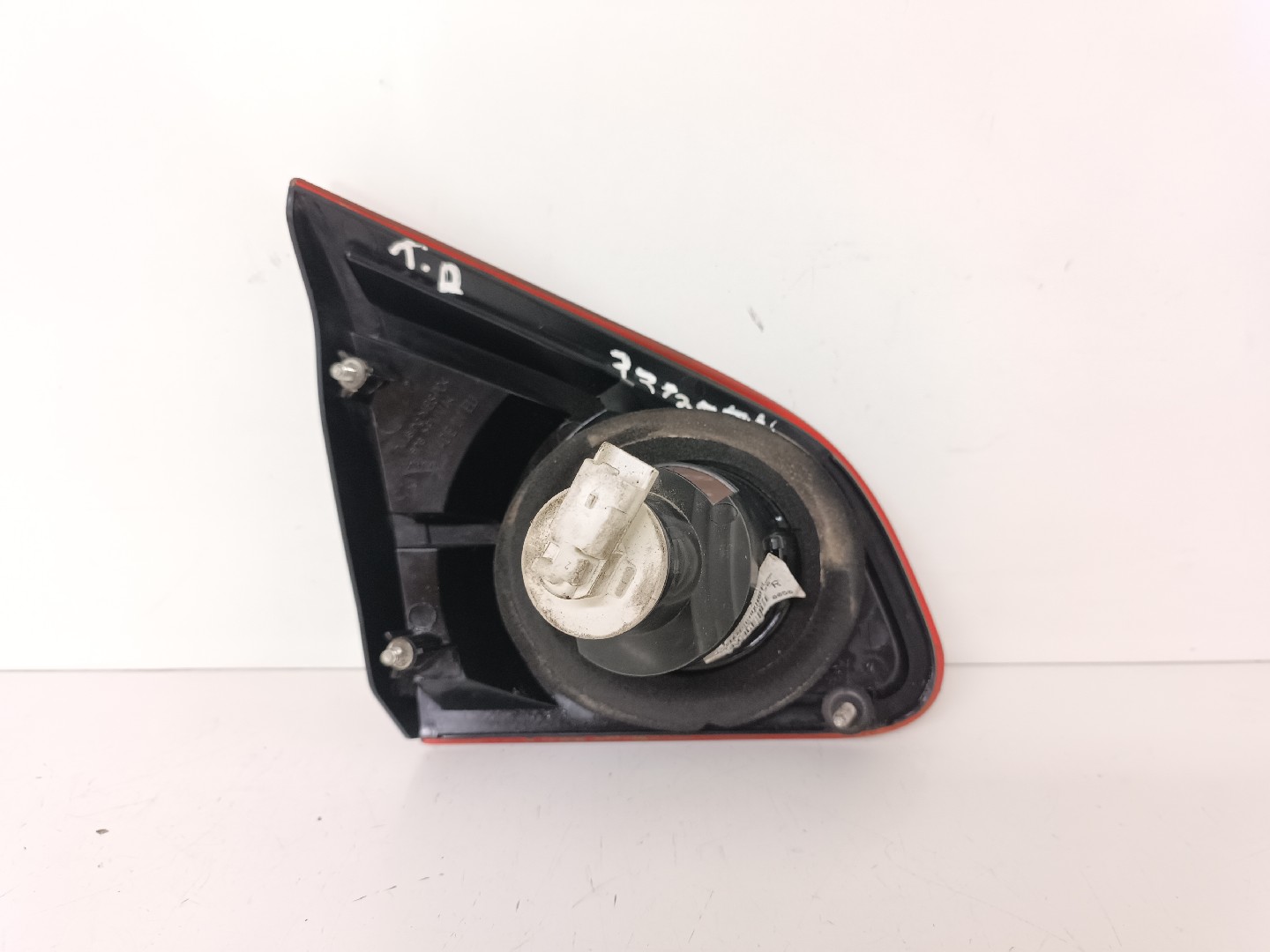 Farolim da mala direito NISSAN Qashqai/Qashqai+2 I (J10, JJ10) Imagem-1