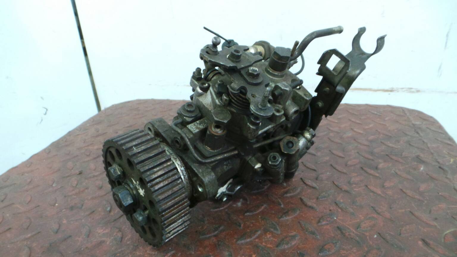 Injector pump FORD Fiesta Van (FVD)