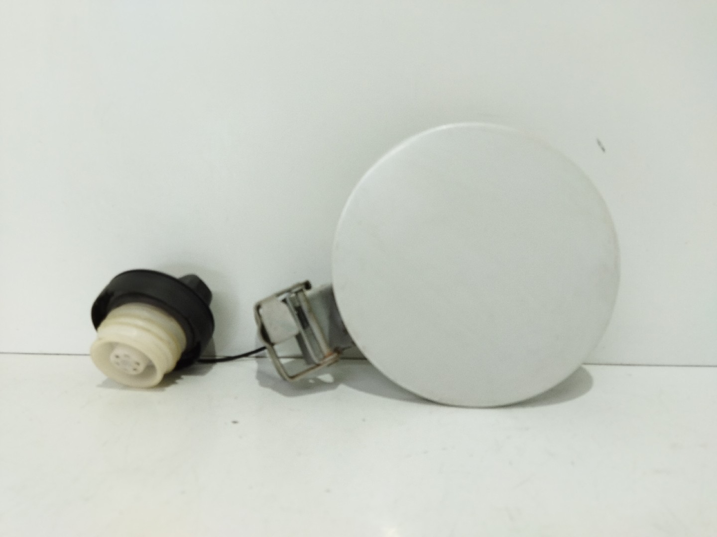 Fuel tank cap NISSAN Pixo (UA0)