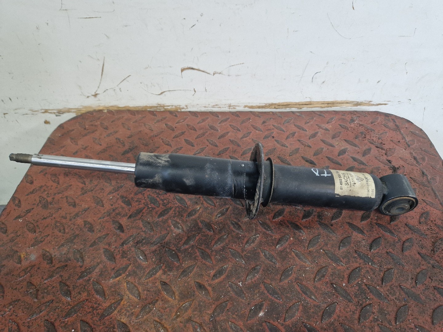 Right Rear Shock Absorber PORSCHE Cayenne (9PA)