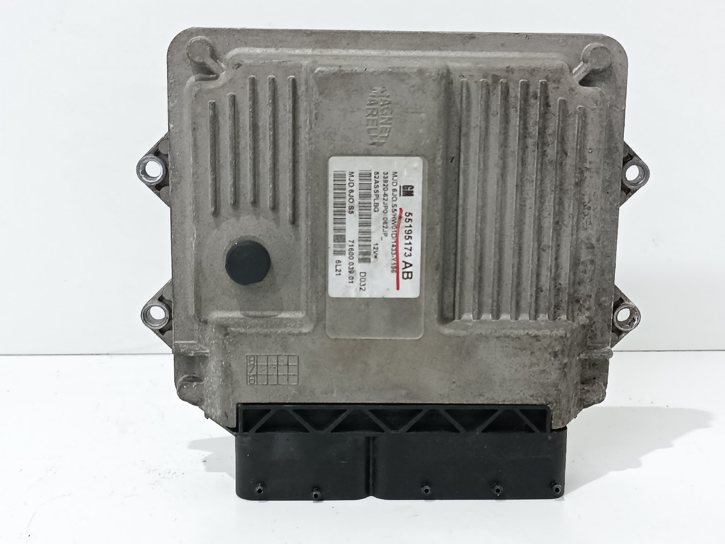 Engine control unit / ECU SUZUKI Swift III (MZ, EZ)