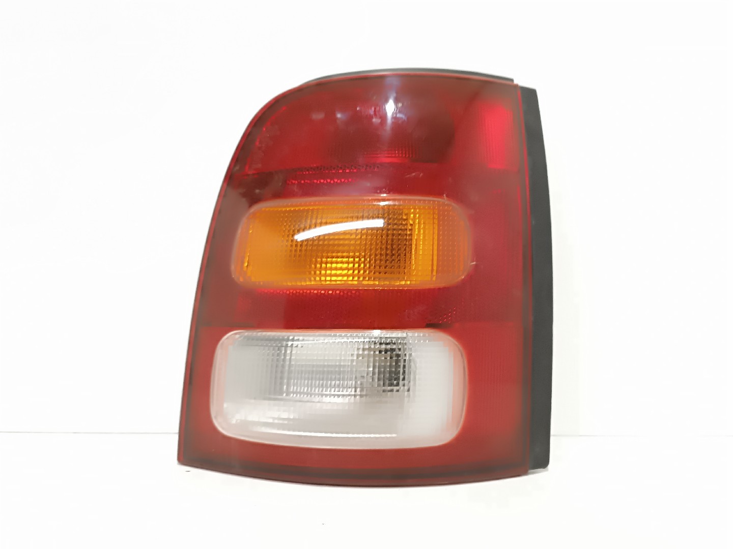 Right Tail light NISSAN Micra II (K11)