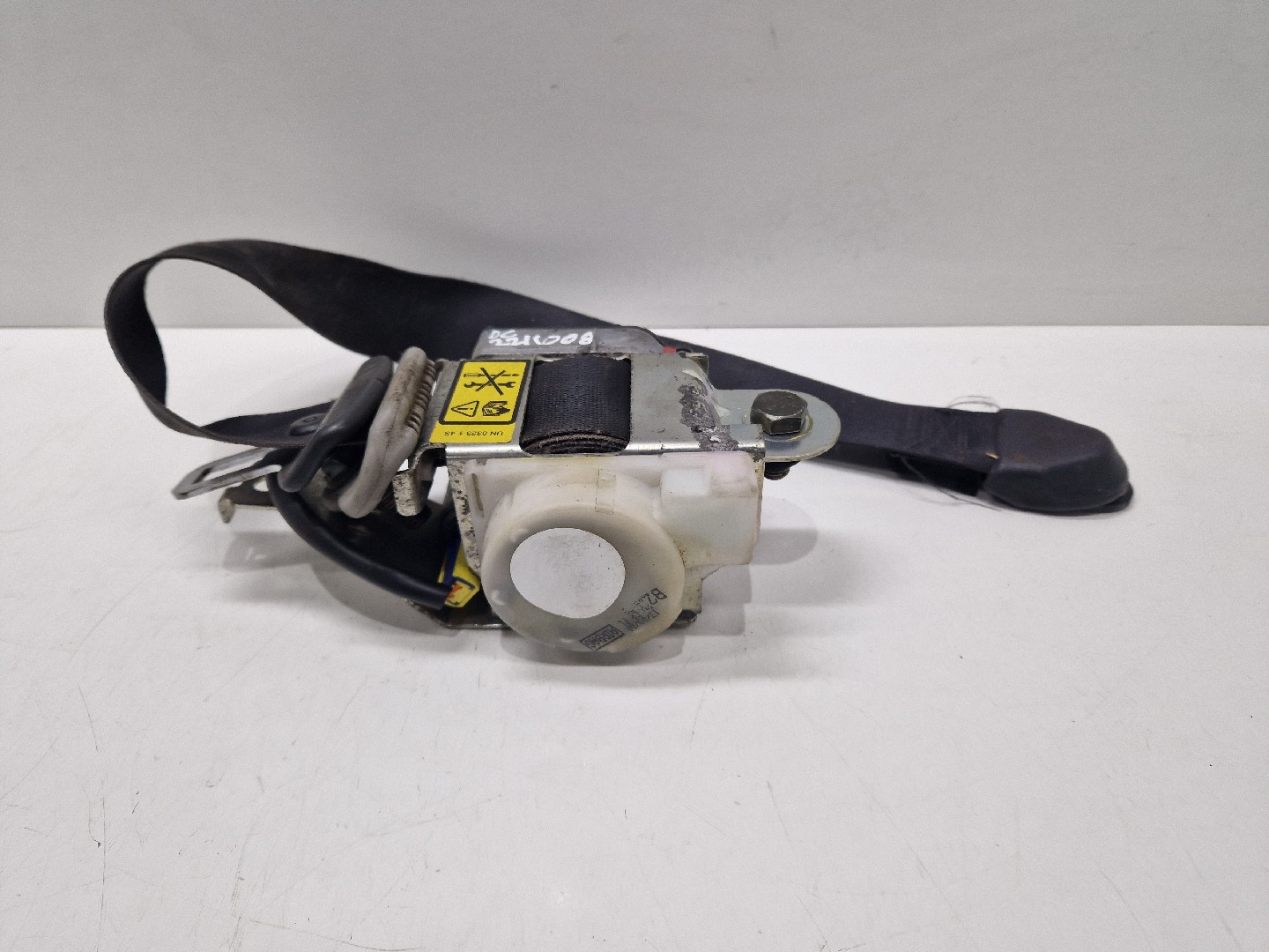 Left front seatbelt pretensioner ROVER 45 Hatch (RT)