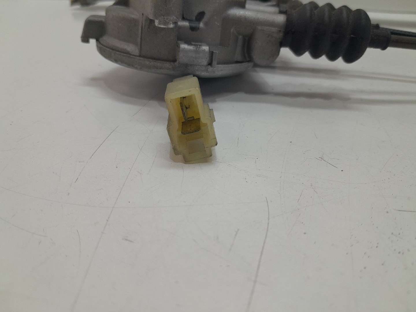 Right front window regulator KIA Sportage I (K00) Imagem-2