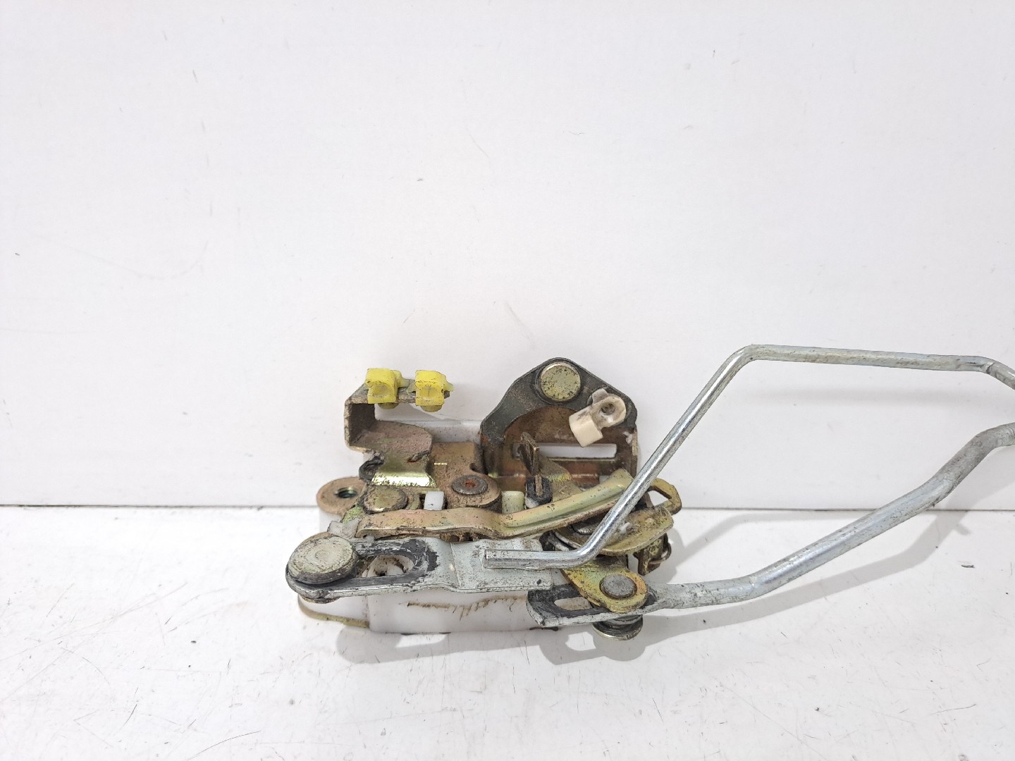 Front Left Door Lock SSANGYONG Korando (KJ)