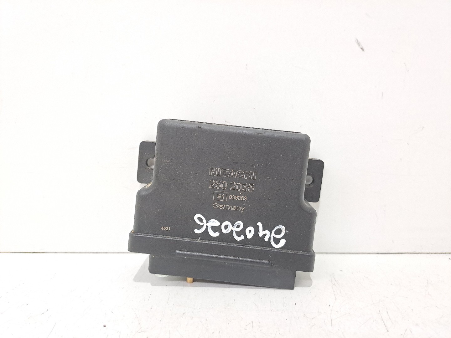 Generic Unit Module SSANGYONG Korando (KJ)