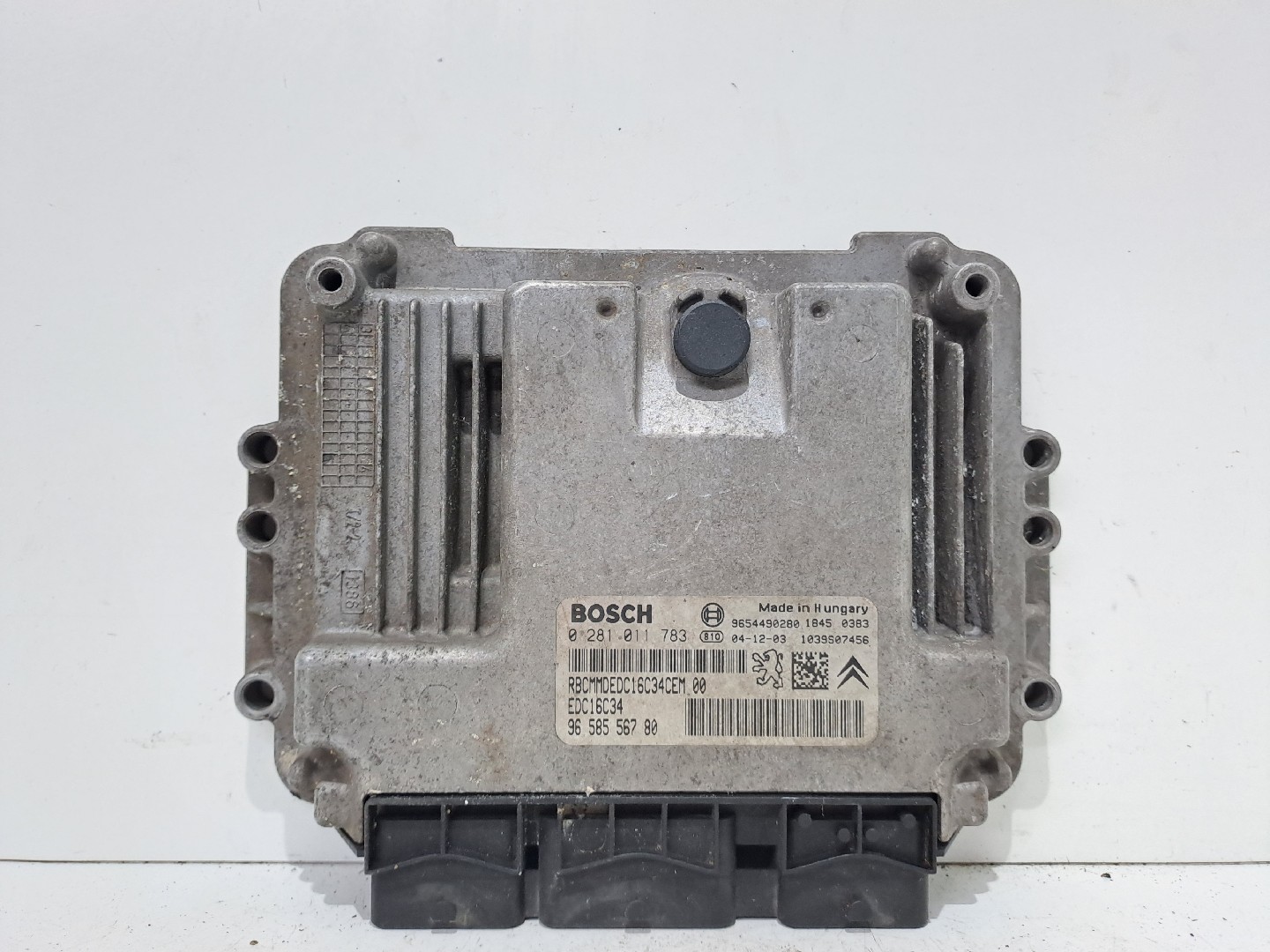 Engine control unit / ECU PEUGEOT 206 SW (2E/K)