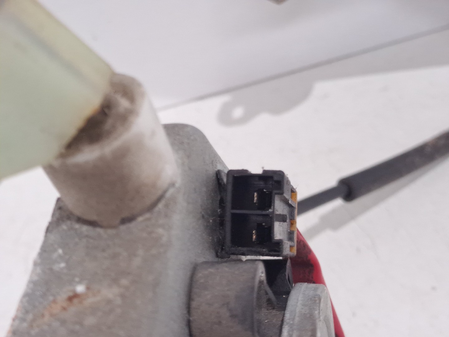 Elevador vidros frente direito NISSAN Almera I Sedan (N15) Imagem-2