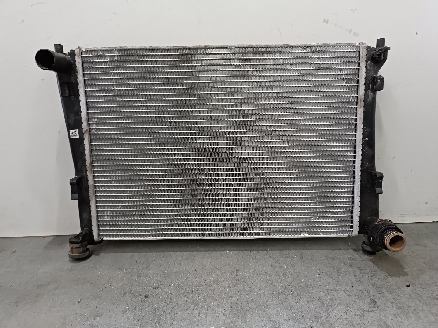Water radiator FORD Fiesta V (JH_, JD_)