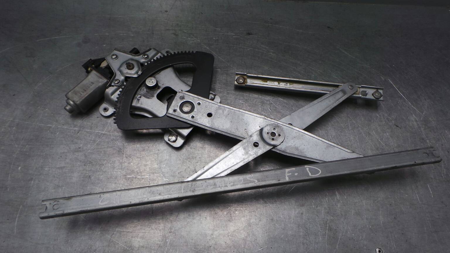 Right front window regulator DAEWOO Kalos (KLAS)