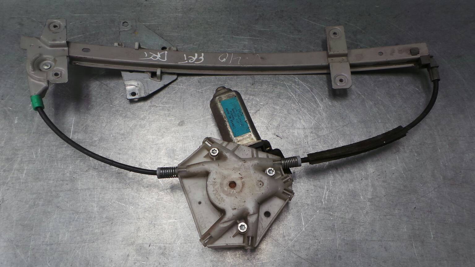 Elevador vidros frente direito VOLVO V40 Combi (VW)