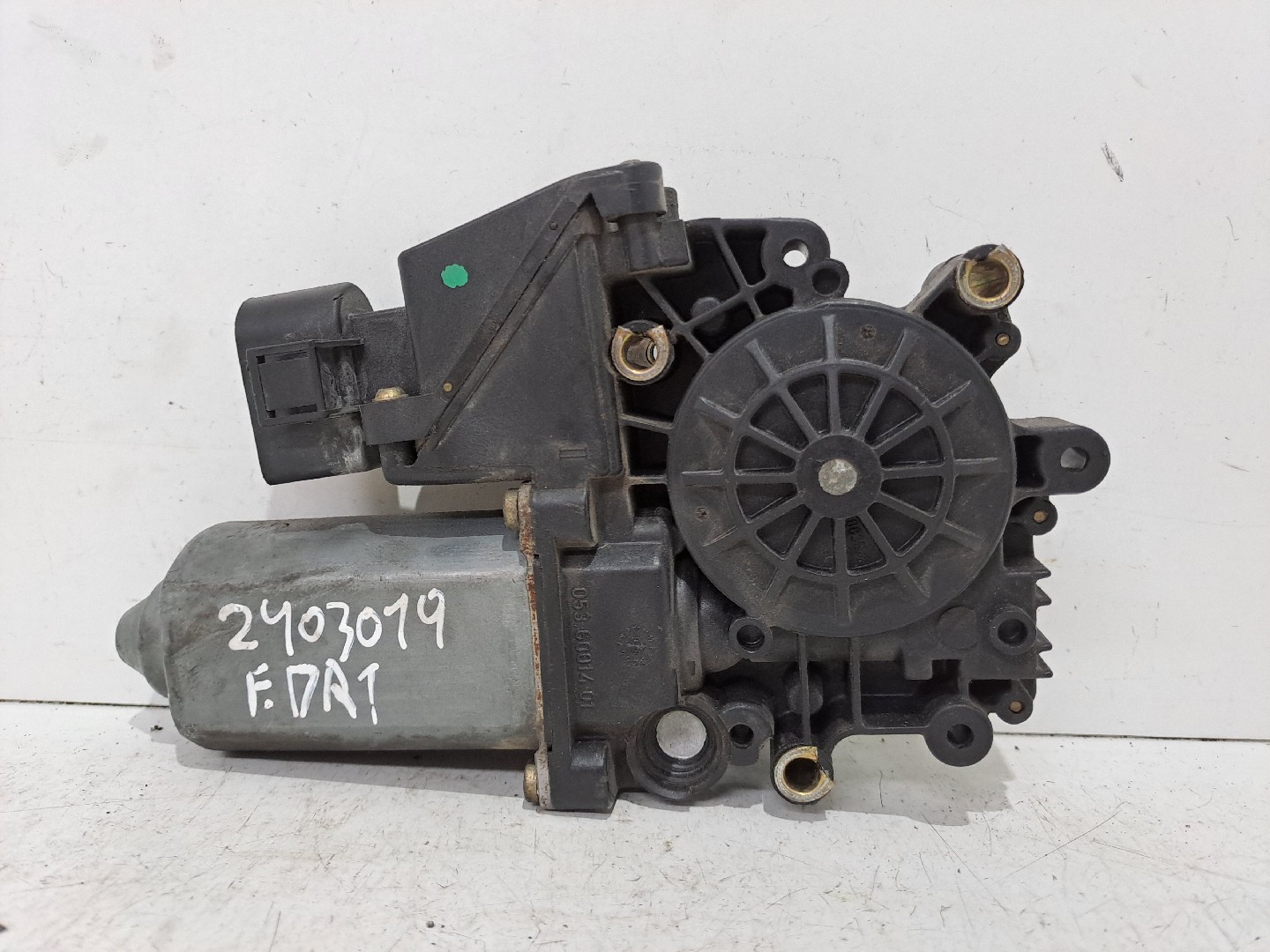 Elevador vidros frente direito AUDI A4 Avant (8D5, B5)