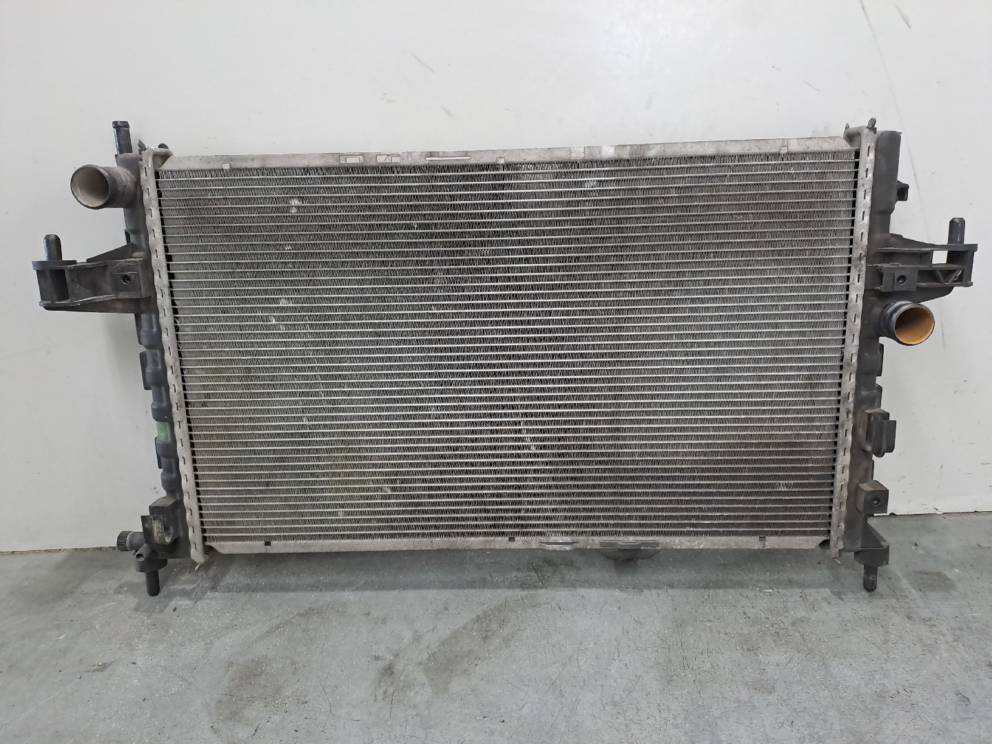Water radiator OPEL Tigra TwinTop