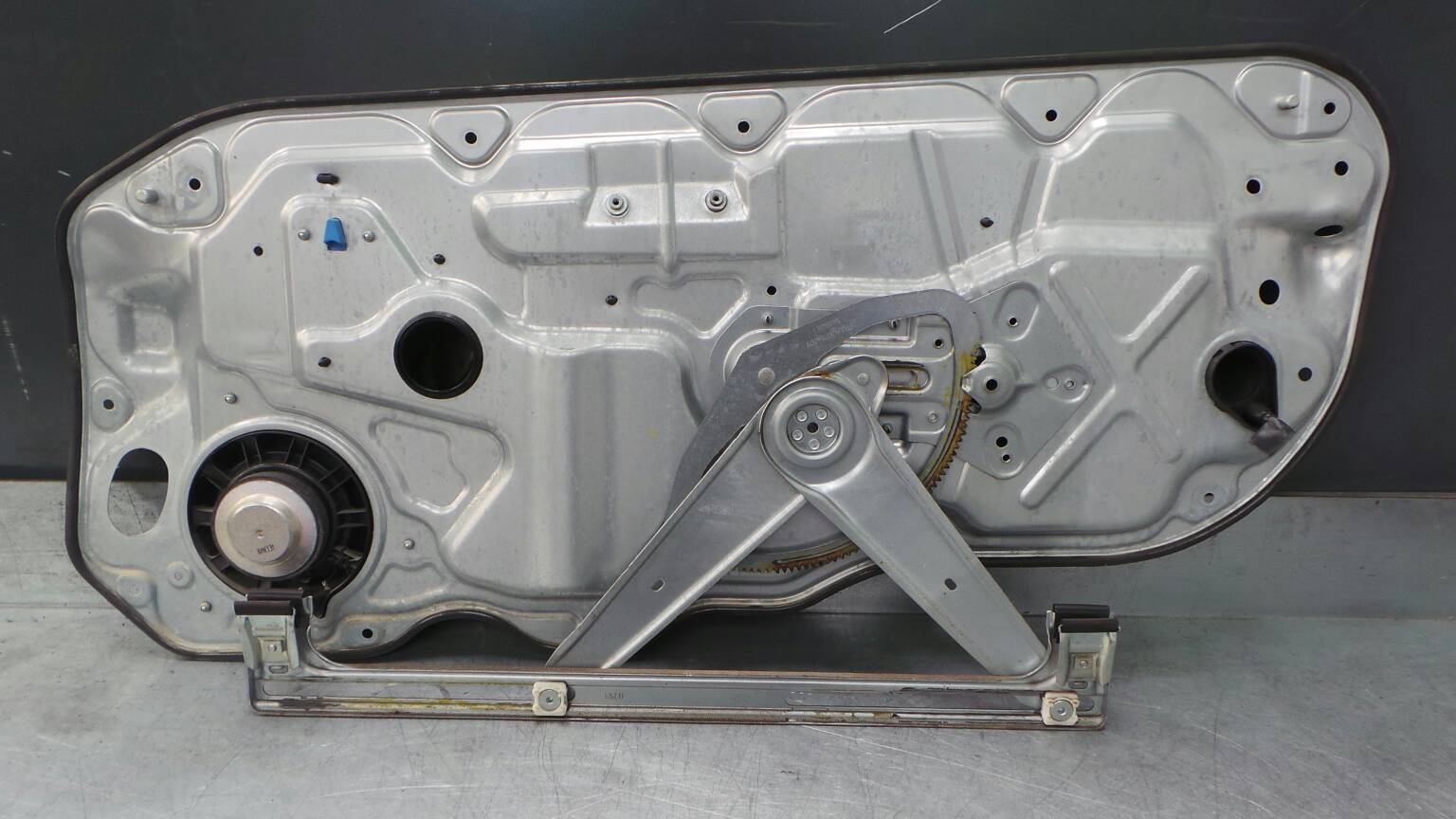 Elevador vidros frente esquerdo VOLVO C30