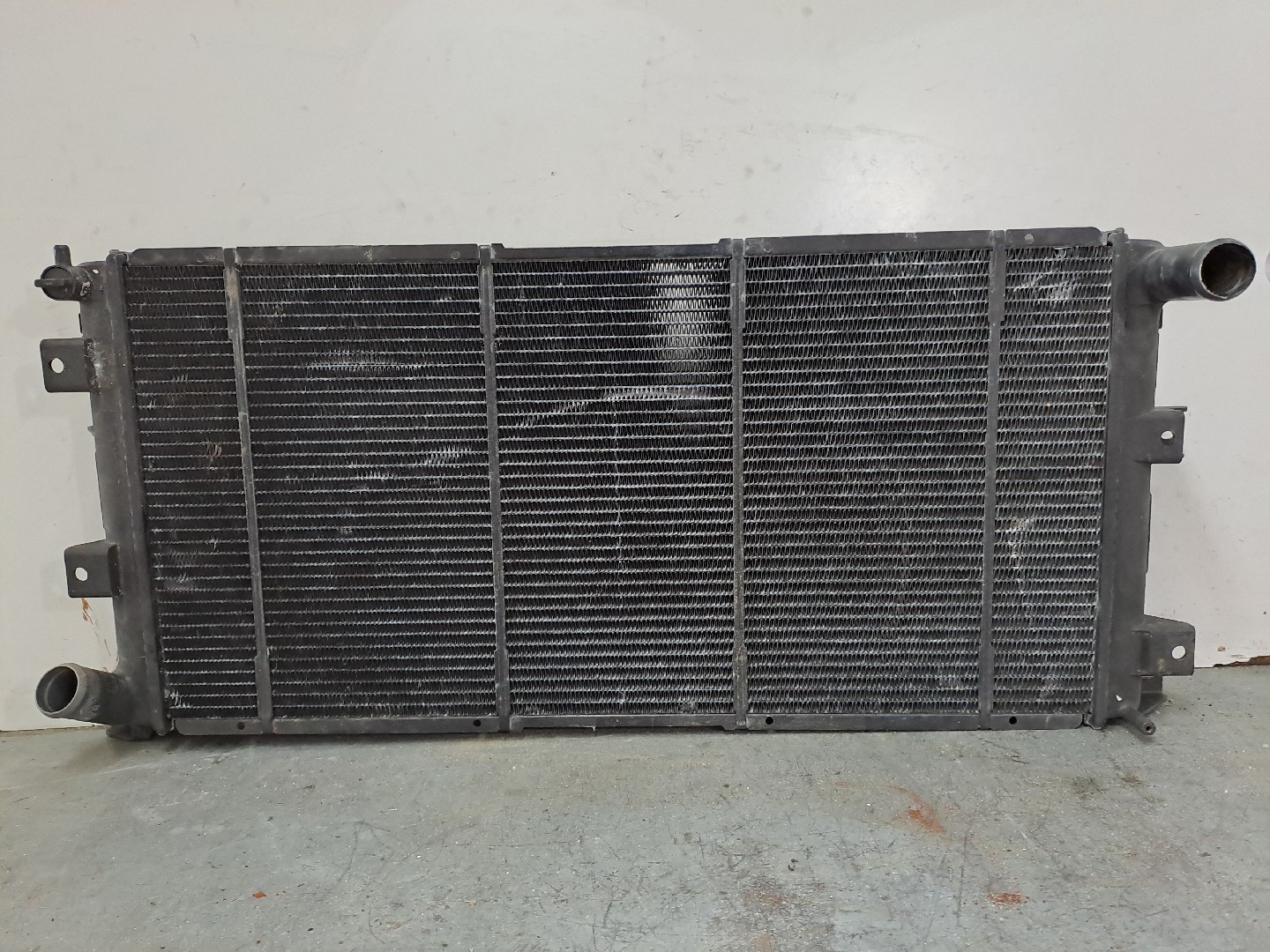 Water radiator CHRYSLER Voyager / Grand Voyager III (GS)