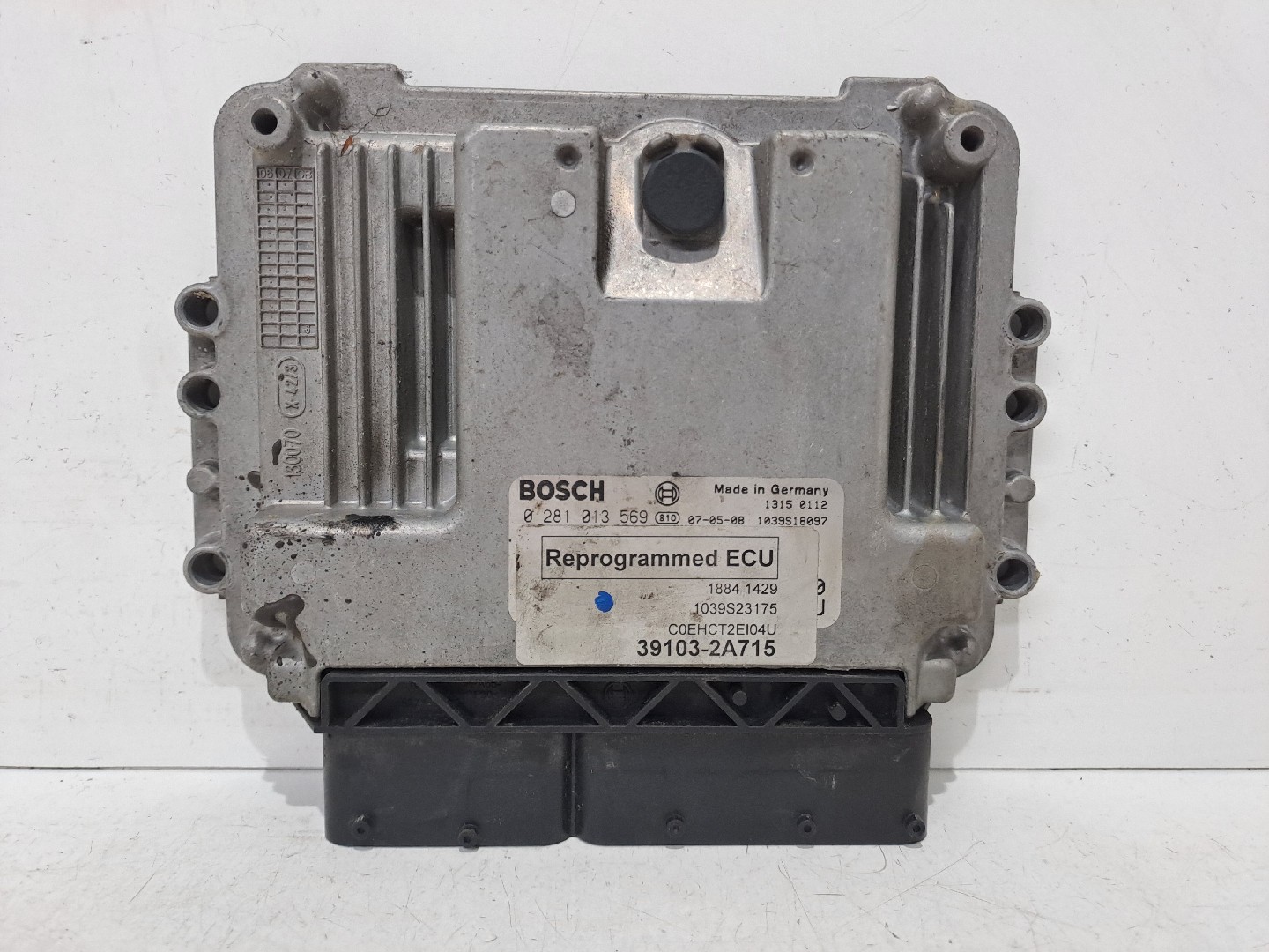 Engine control unit / ECU KIA Ceed SW (ED)