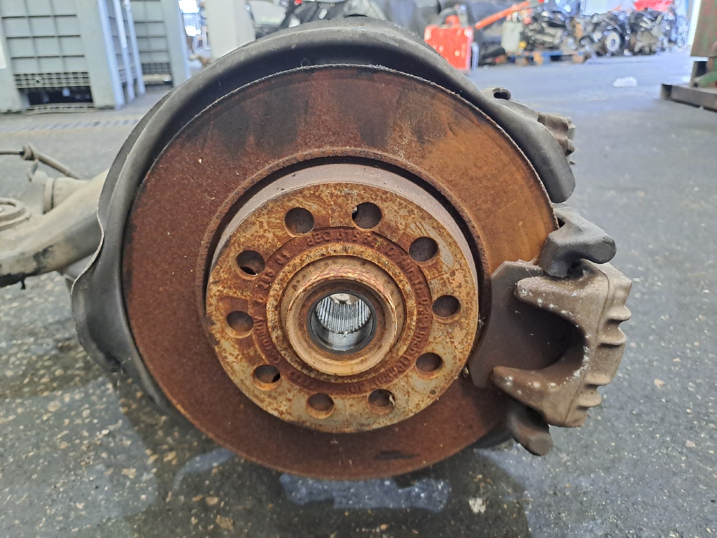 Manga de eixo trás esquerda AUDI A4 Avant (8E5, B6)