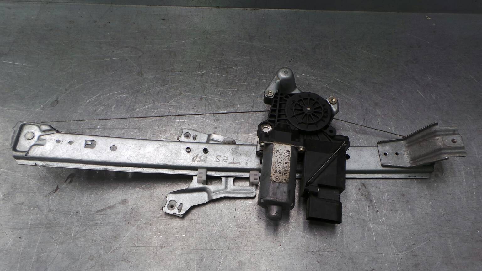 Elevador vidros trás esquerdo MERCEDES-BENZ Classe A (W168)