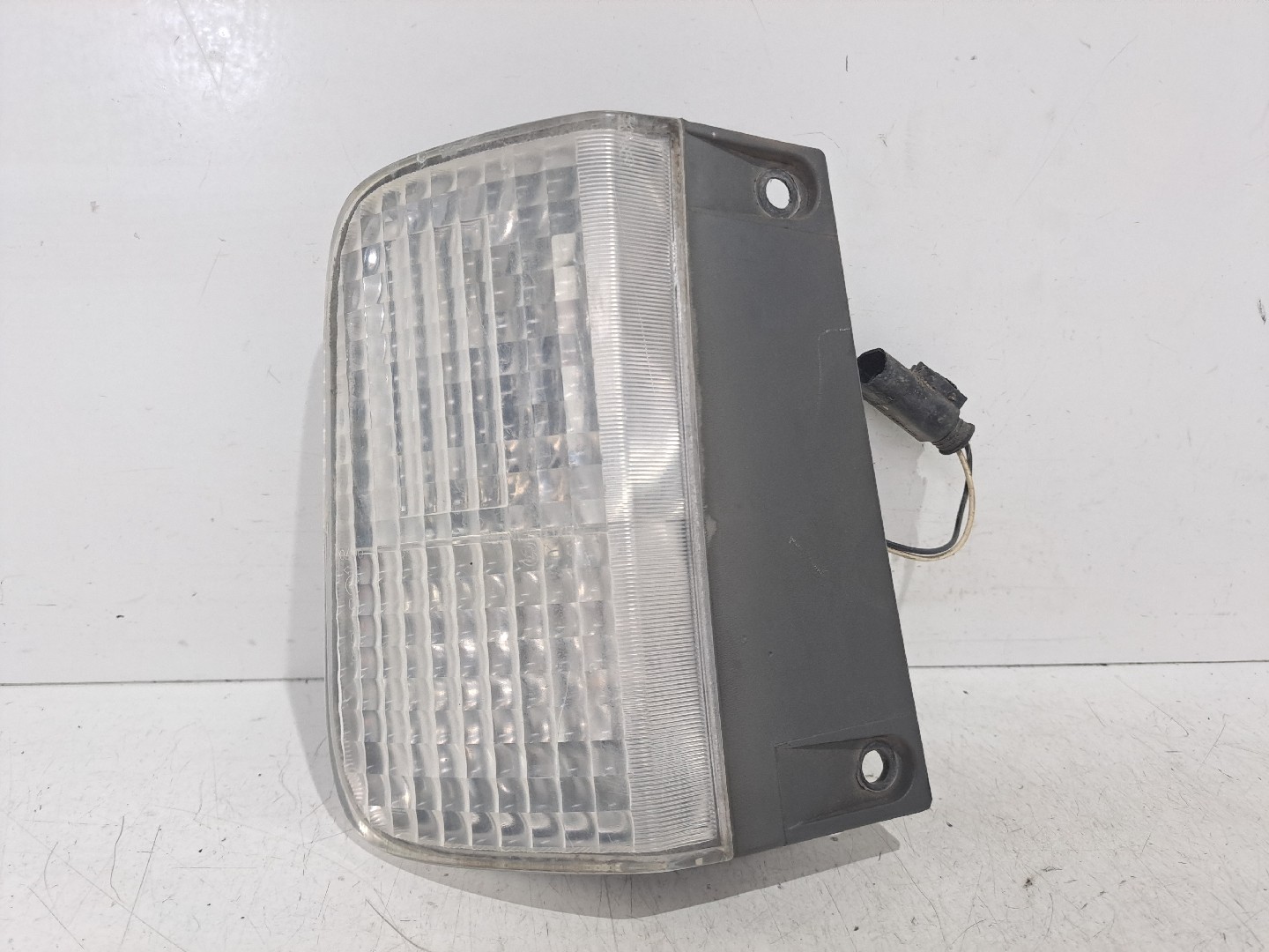 Luz da marcha atrás OPEL Vivaro A Furgão (X83)