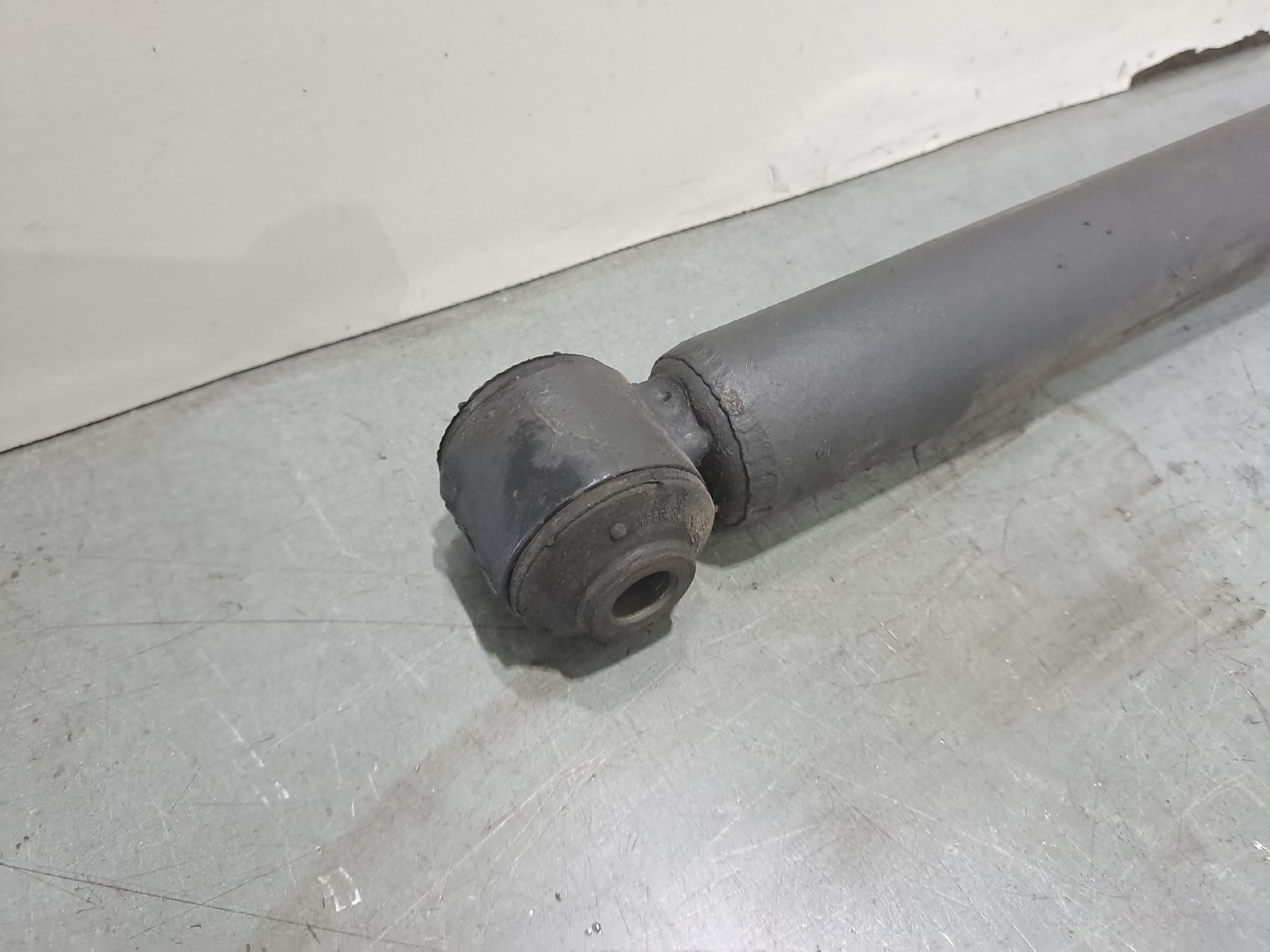 Amortecedor trás esquerdo ALFA ROMEO Mito (955_) Imagem-2