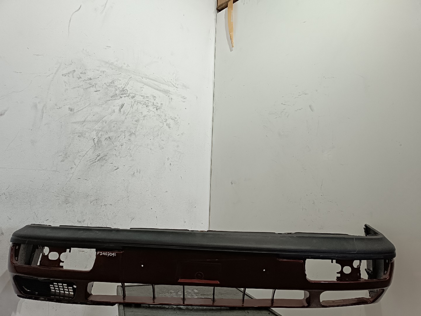 Pára-choques frente VOLKSWAGEN Golf III Van (1H1)