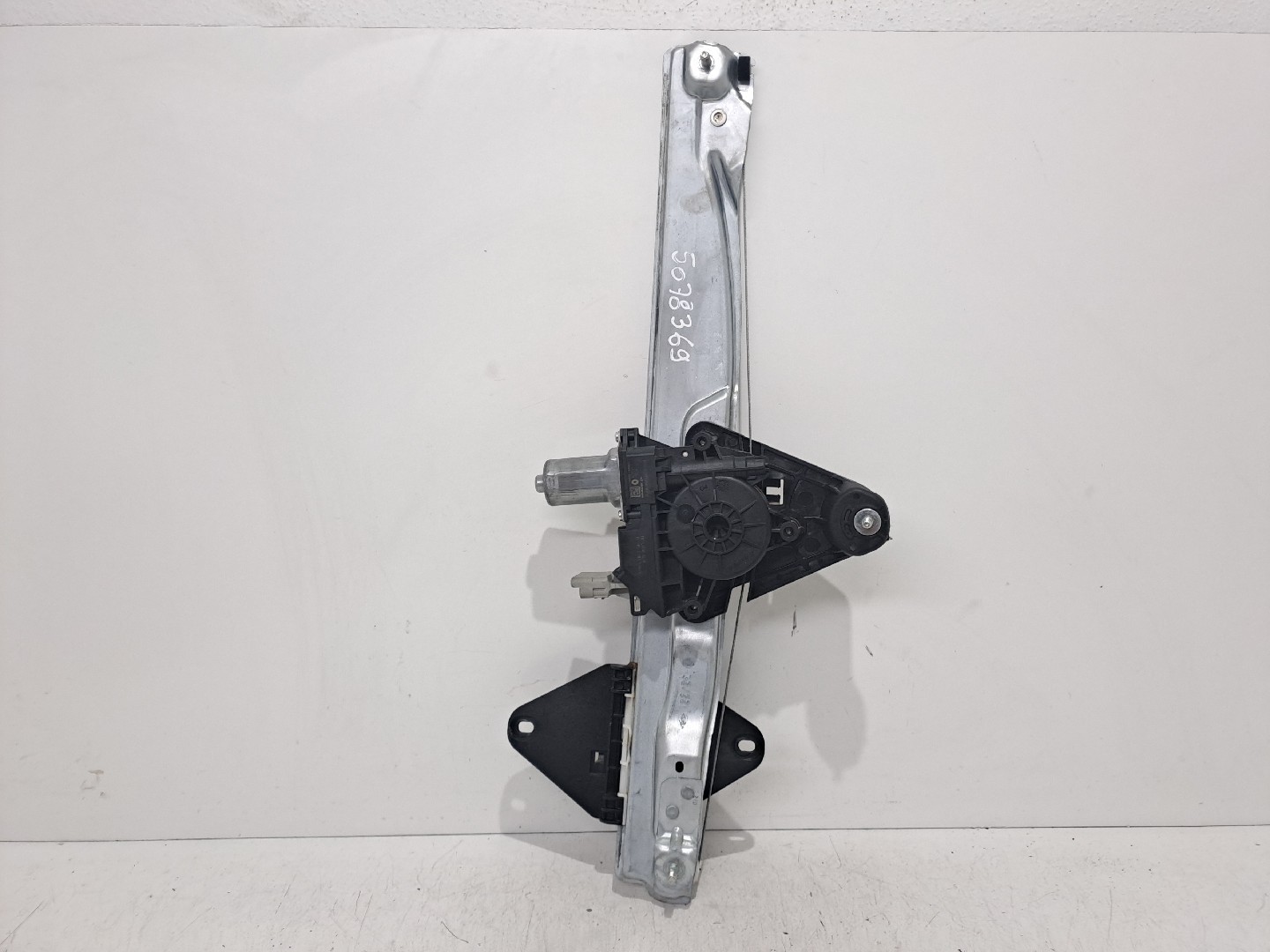 Left front window regulator DACIA Sandero III