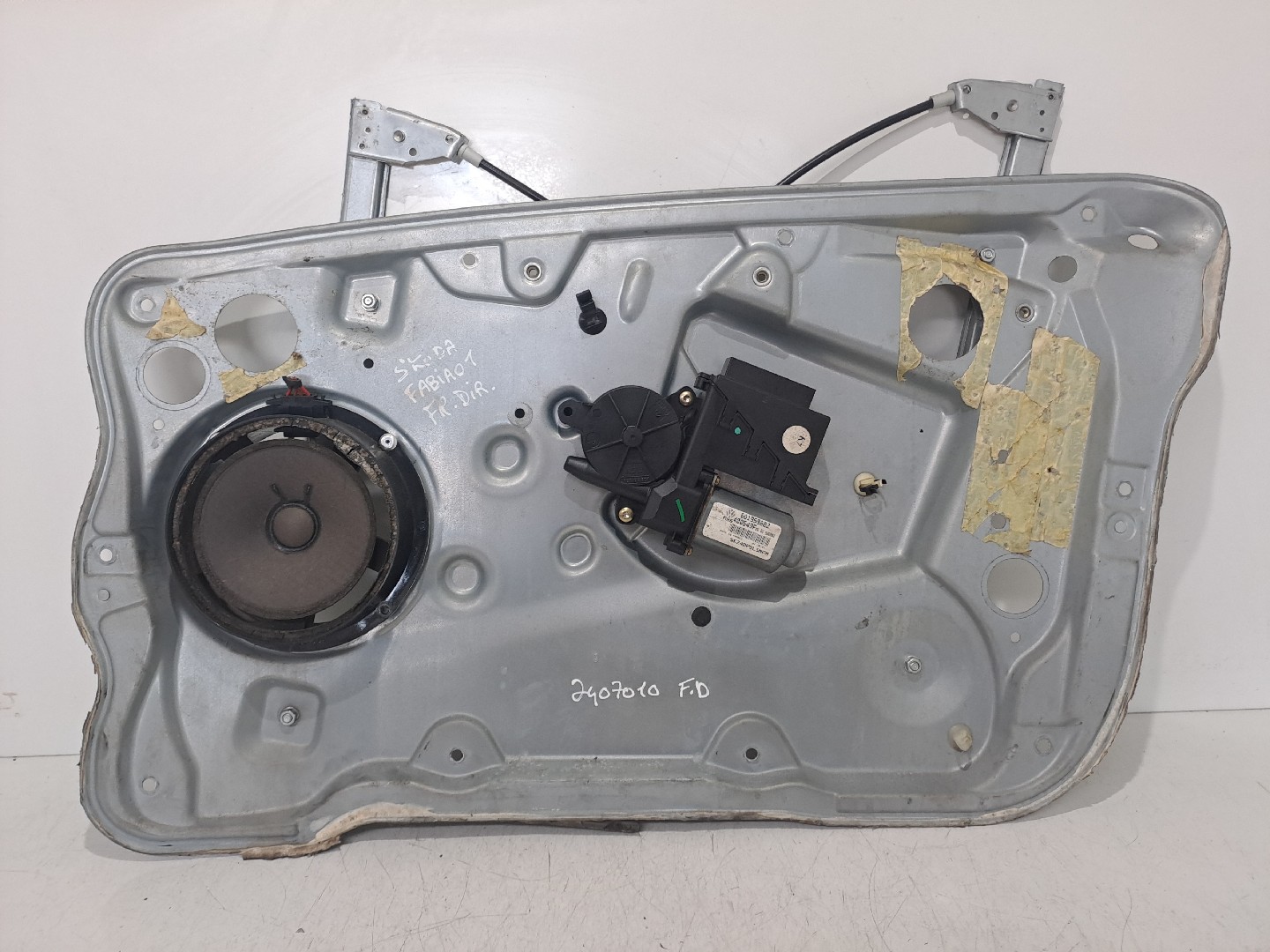 Right front window regulator SKODA Fabia I Break (6Y5)