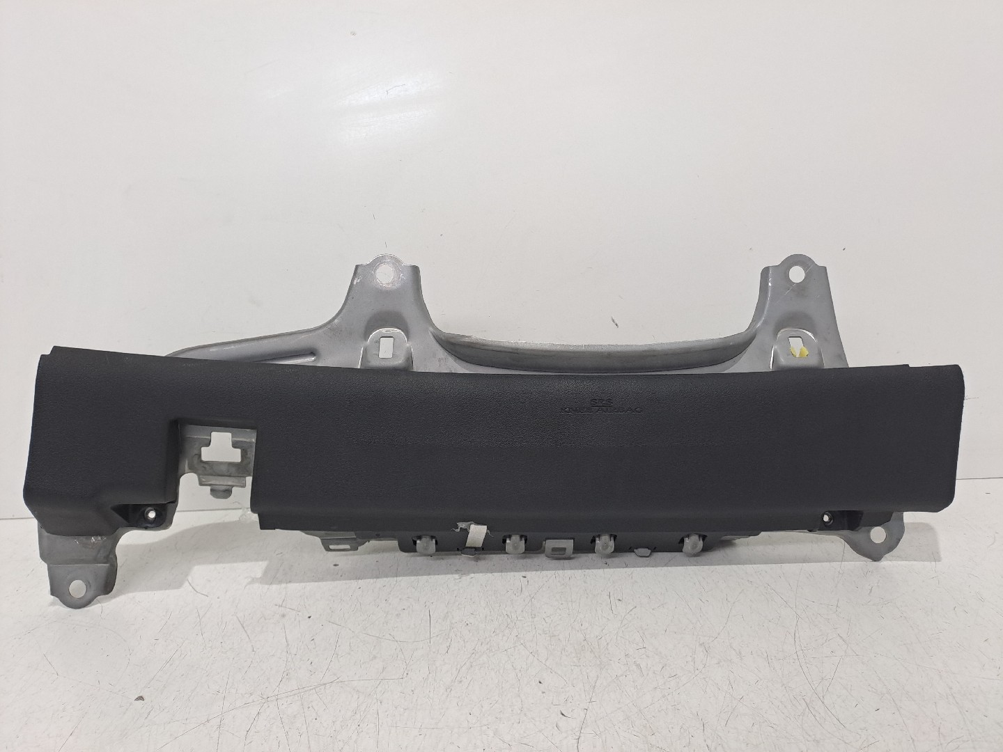 Knee Airbag LEXUS IS II (GSE2_, ALE2_, USE2_)