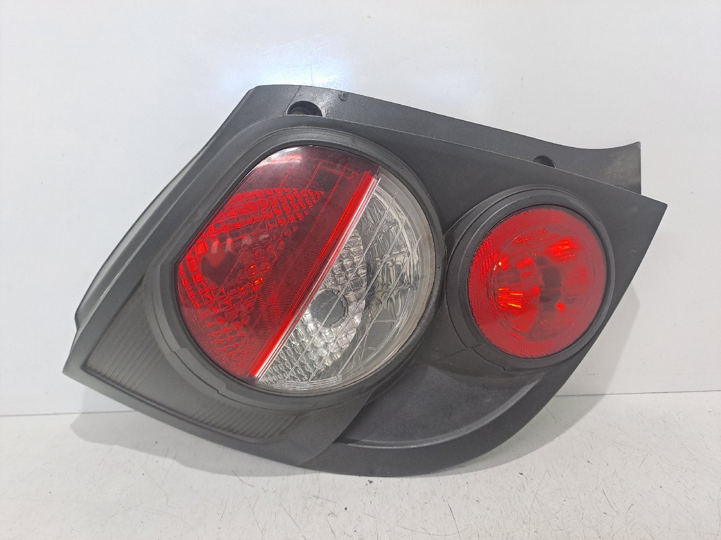 Farolim esquerdo CHEVROLET Aveo Hatchback (T300)