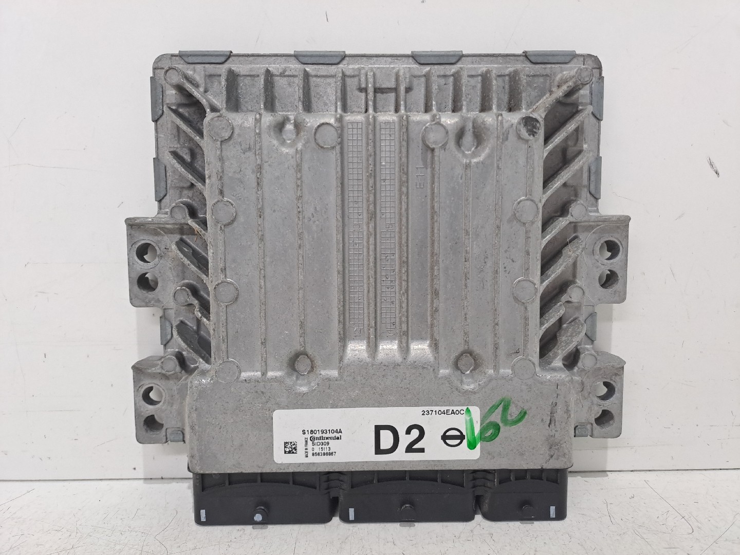 Engine control unit / ECU NISSAN Qashqai II (J11)