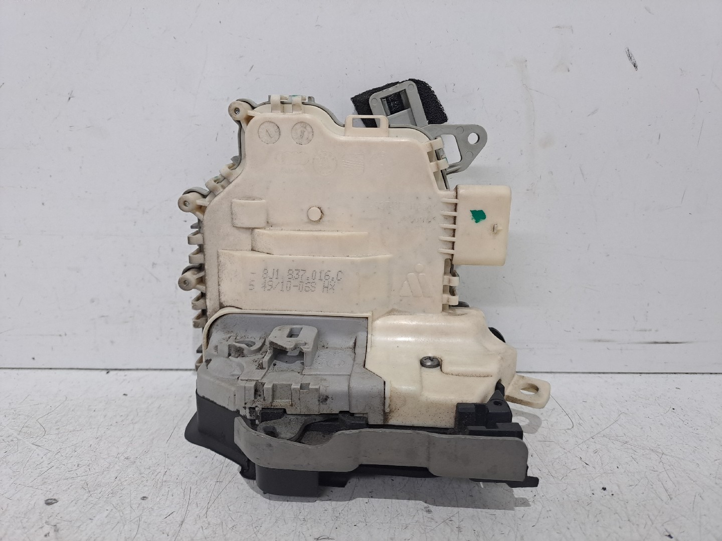 Fechadura / fecho porta frente direito AUDI A4 (8K2, B8)