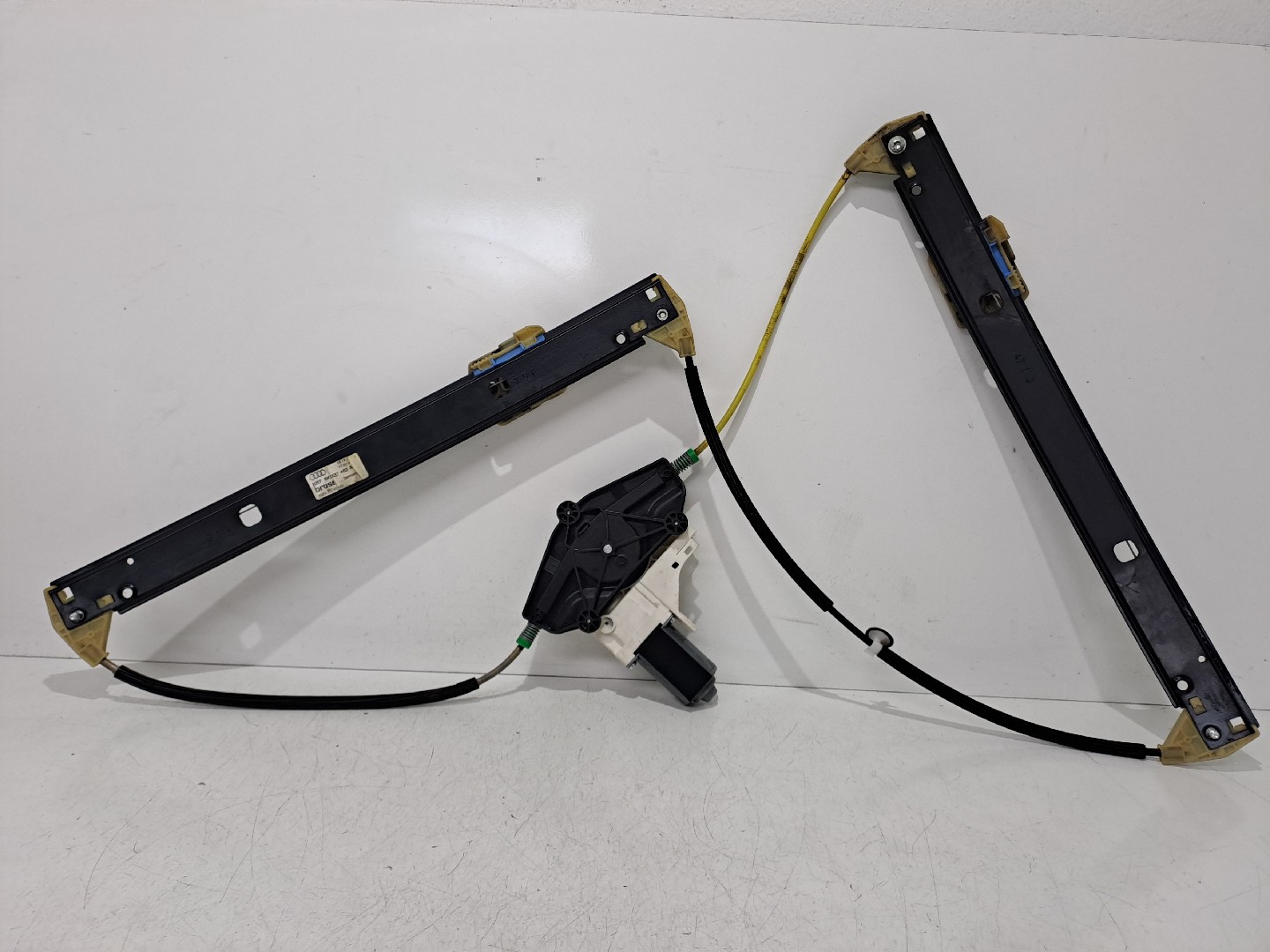 Elevador vidros frente direito AUDI A4 (8K2, B8)