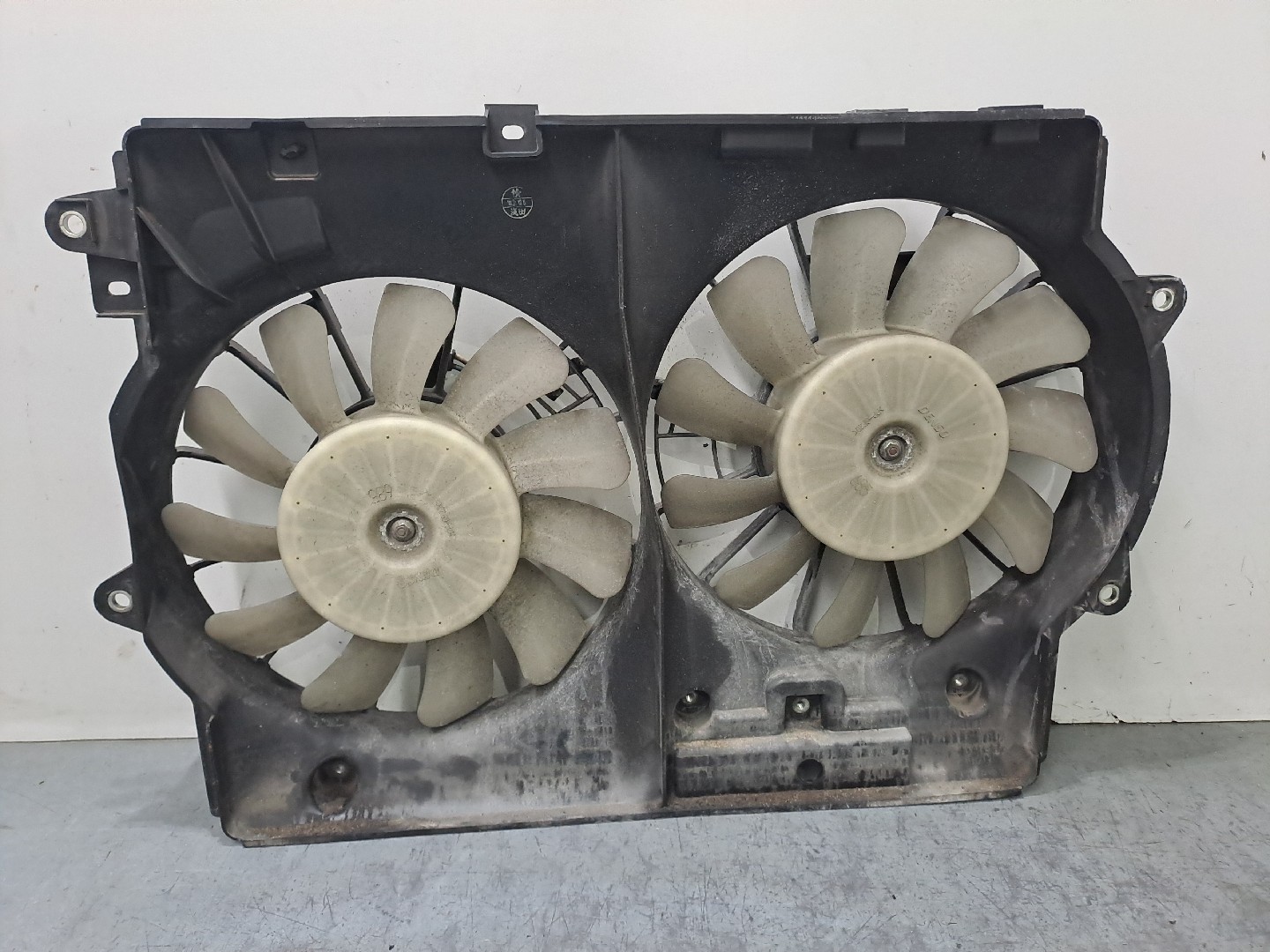 Cooling fan LEXUS IS II (GSE2_, ALE2_, USE2_)