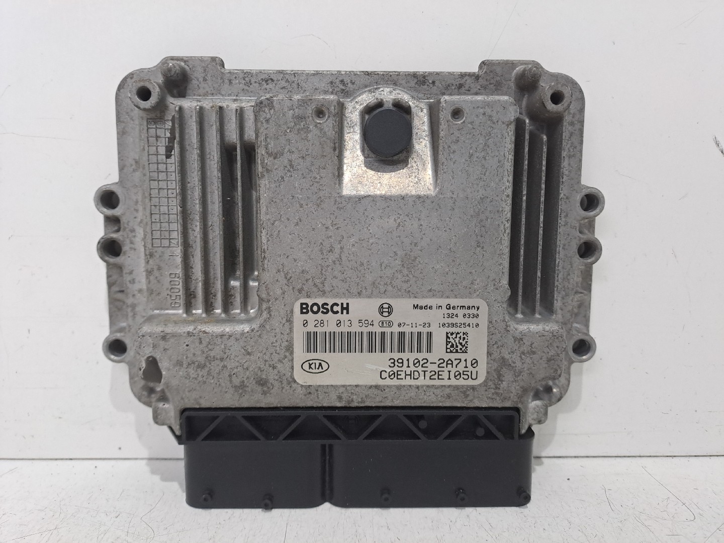 Engine control unit / ECU KIA Ceed (ED)