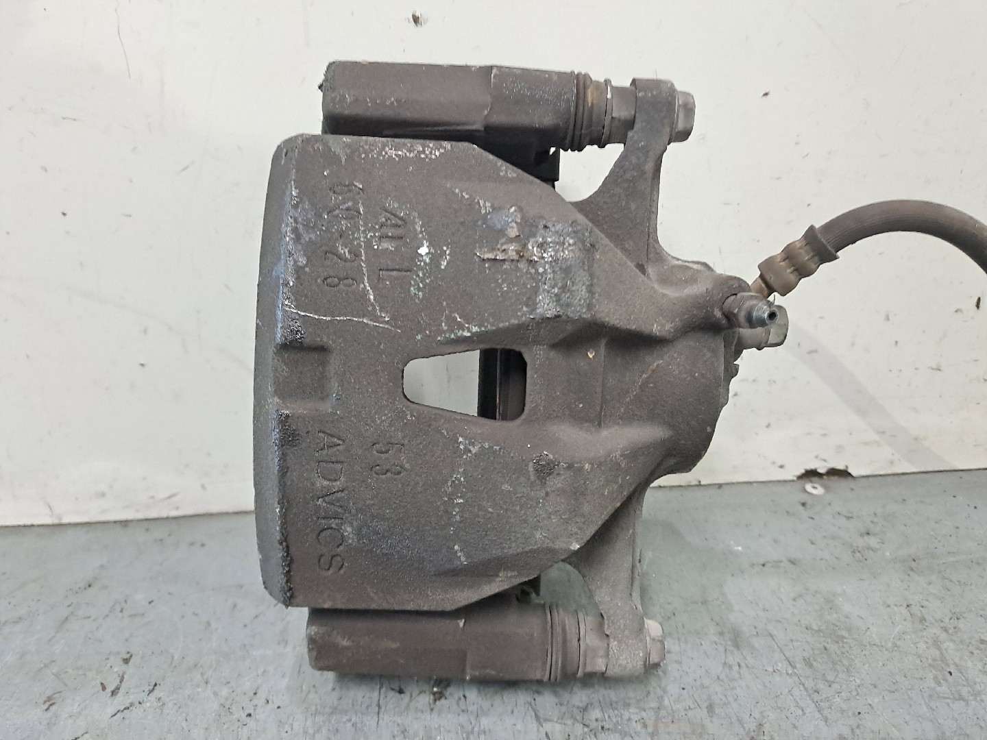 Bomba dos travões Frente Esquerda LEXUS IS II (GSE2_, ALE2_, USE2_)